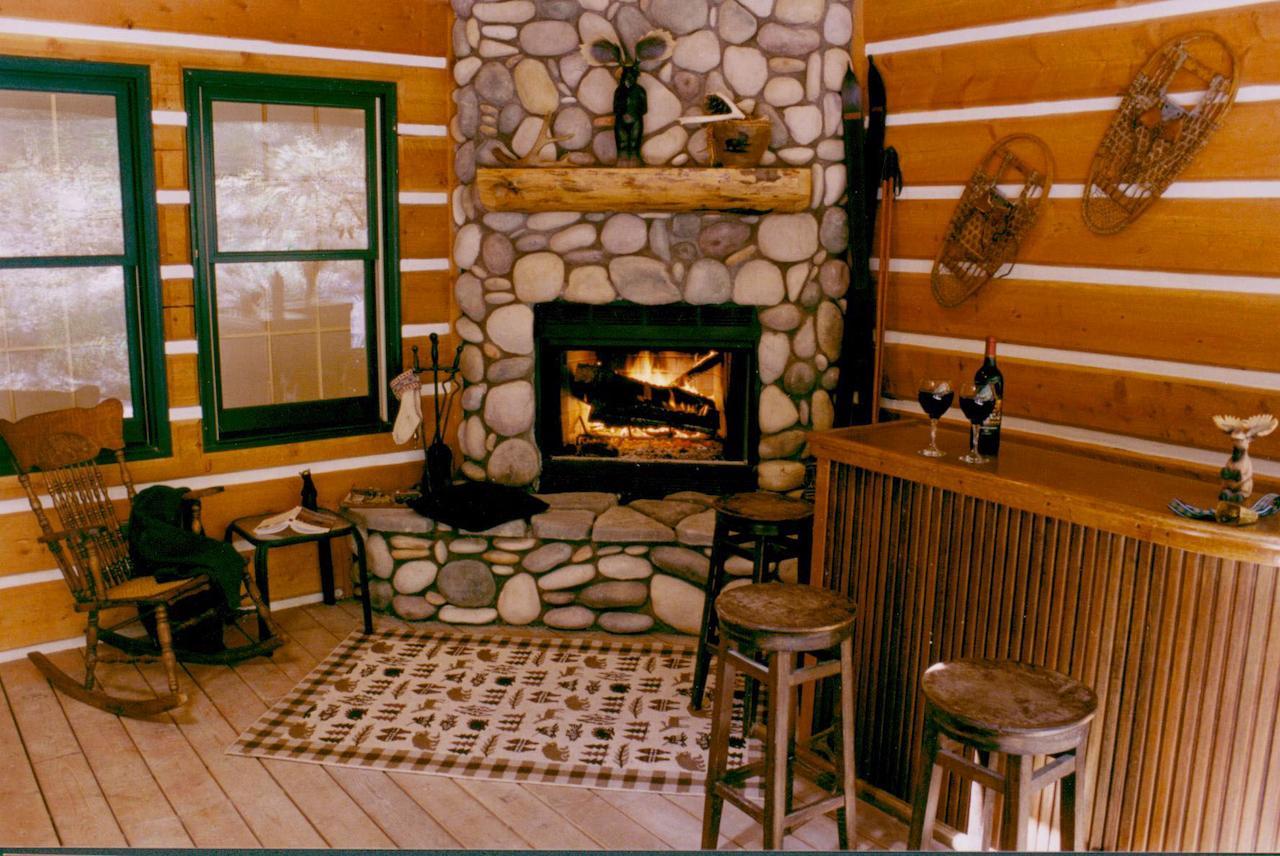 Hidden Moose Lodgeホワイトフィッシュ エクステリア 写真