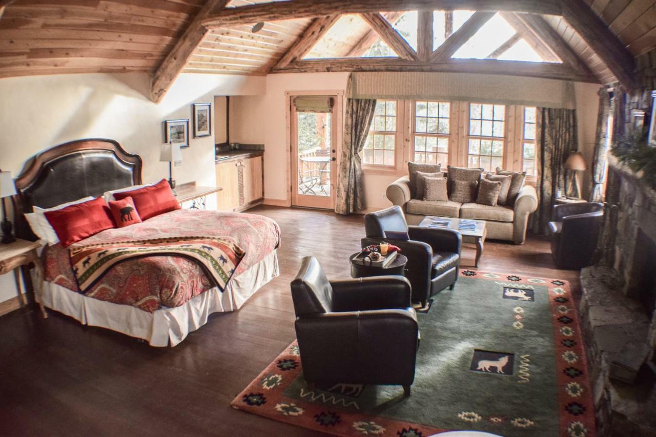 Hidden Moose Lodgeホワイトフィッシュ エクステリア 写真